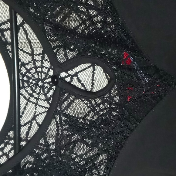 Voodoo vixen - Picture 6 of 7